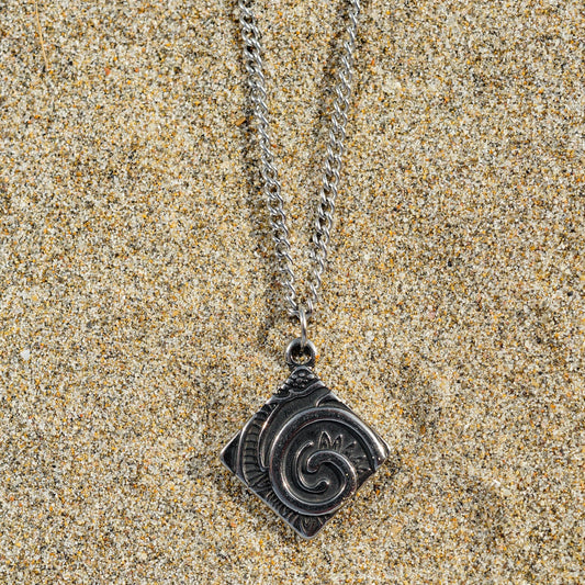 SPIRAL NECKLACE