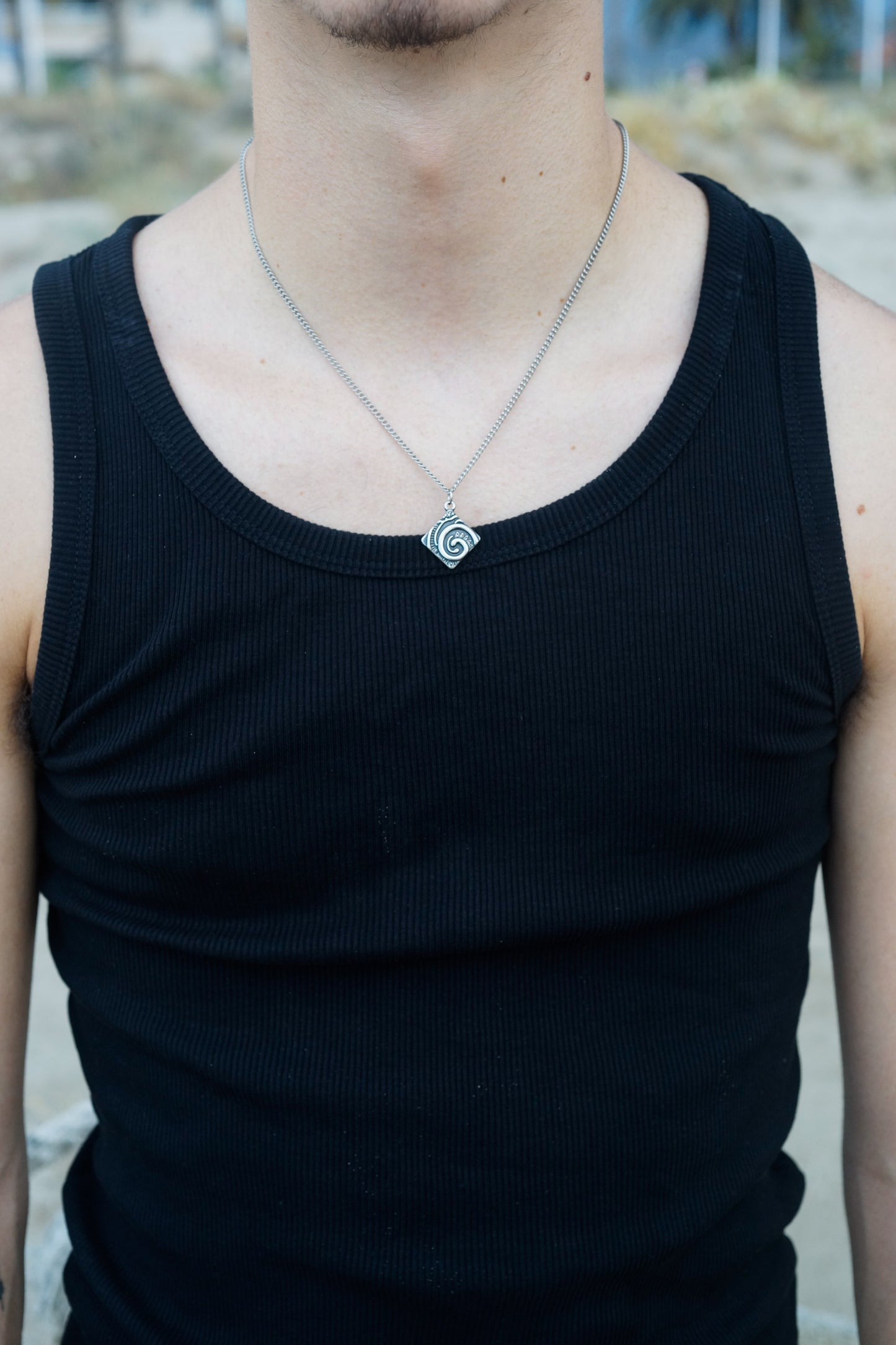 SPIRAL NECKLACE